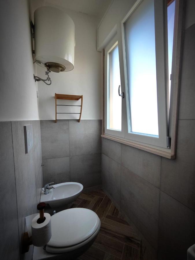 The House Of The Waves Hotel Brindisi Exterior photo