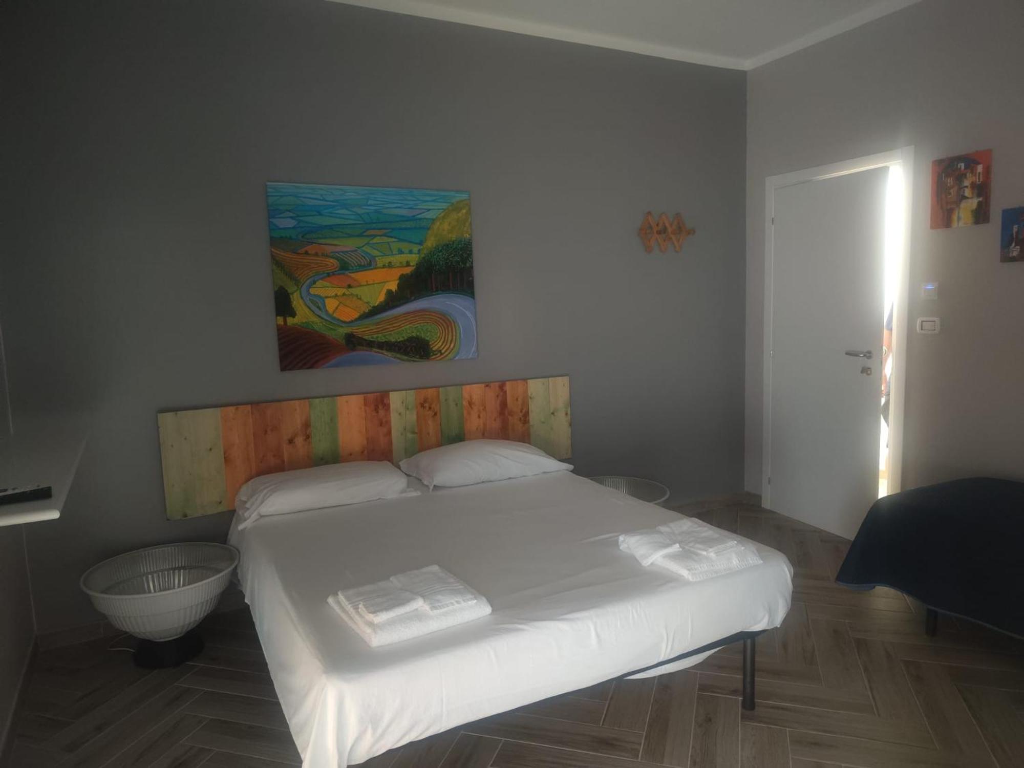 The House Of The Waves Hotel Brindisi Exterior photo